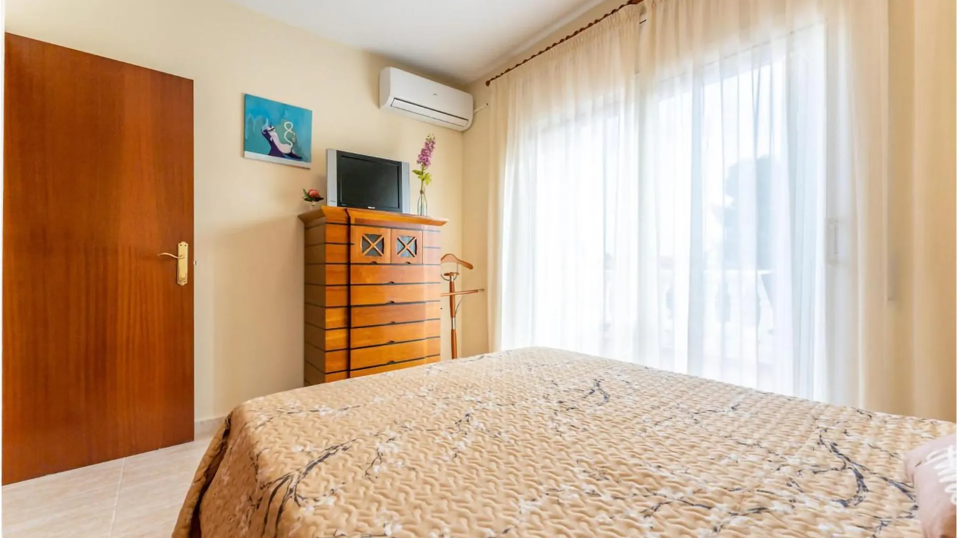 بيت للعطل Awesome Home In Miami Playa With Kitchenette